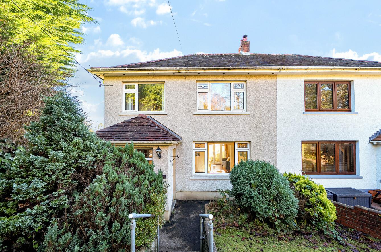 St. Margarets Drive, Llanelli, SA15 4EW